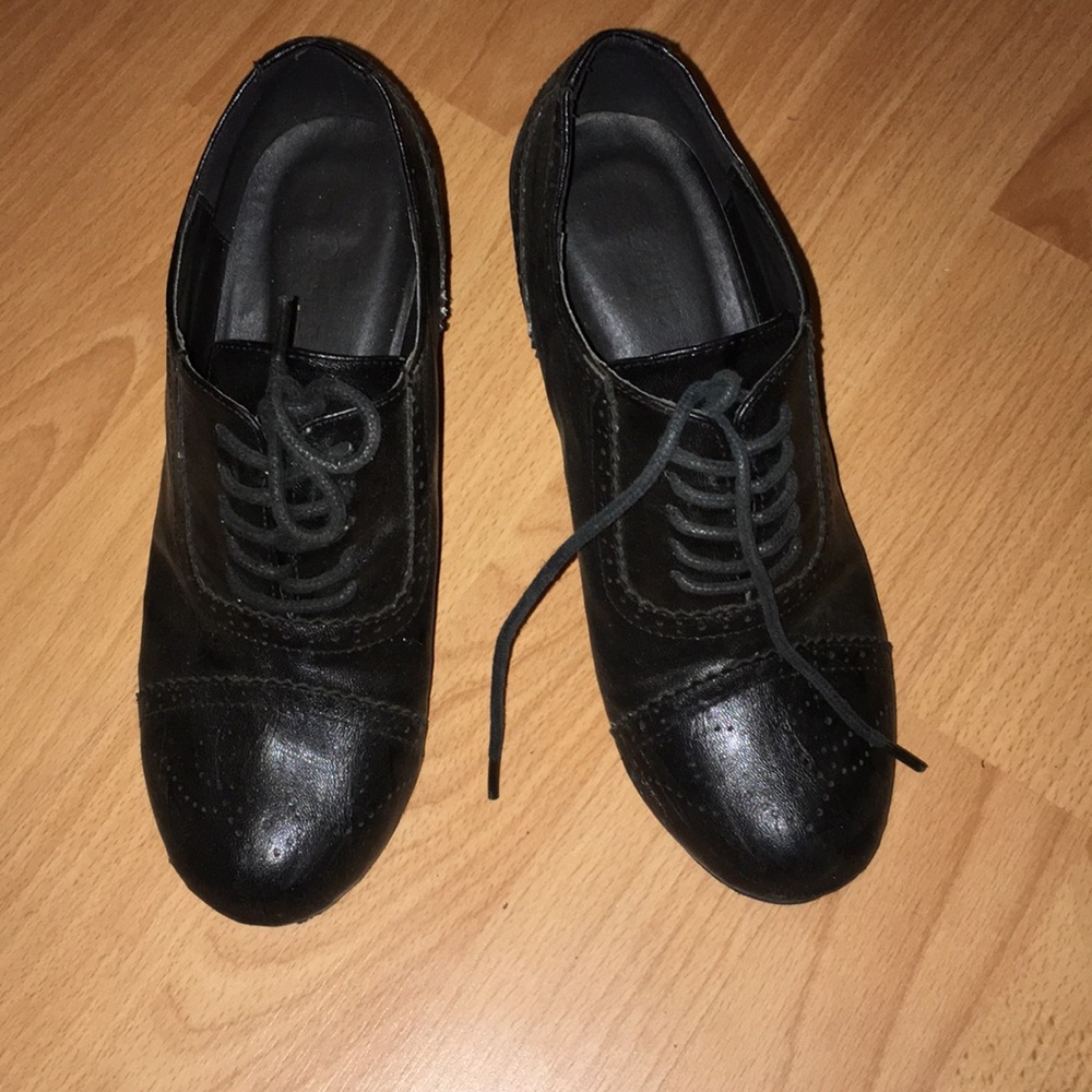 tuxedo style heels